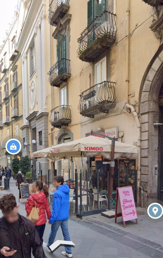 Nel Salotto Di Napoli Hotel Bagian luar foto